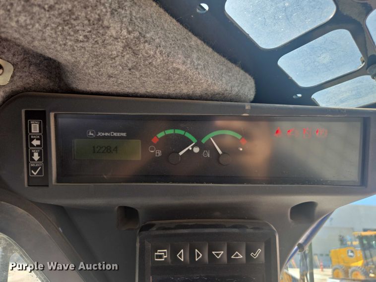 image for item DE2191 2023 John Deere 331G tracked skid steer loader