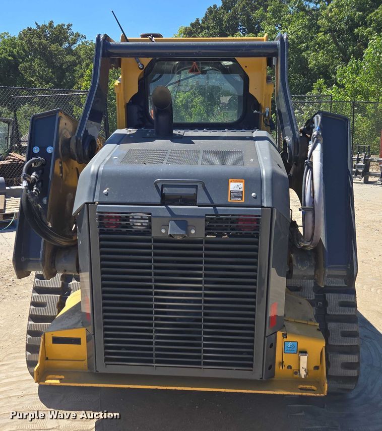 image for item DE2192 2023 John Deere  331G tracked skid steer loader