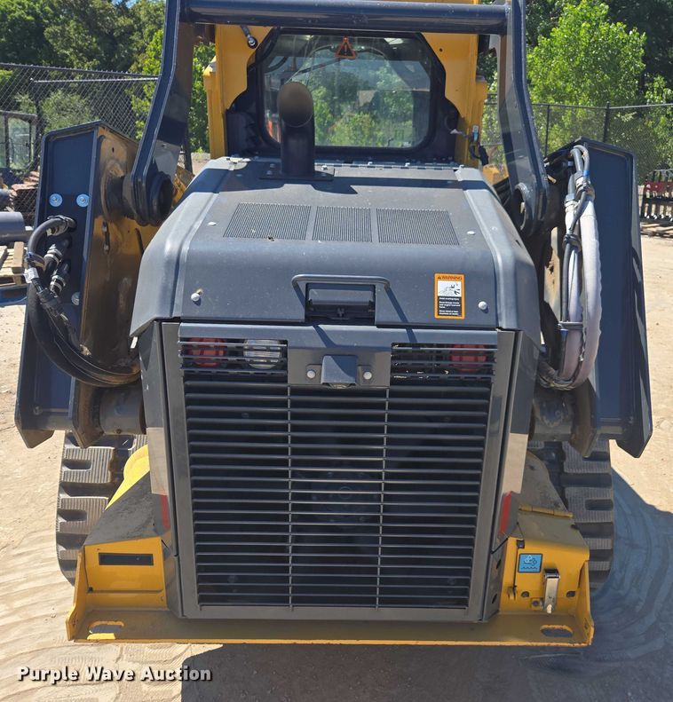 image for item DE2192 2023 John Deere  331G tracked skid steer loader