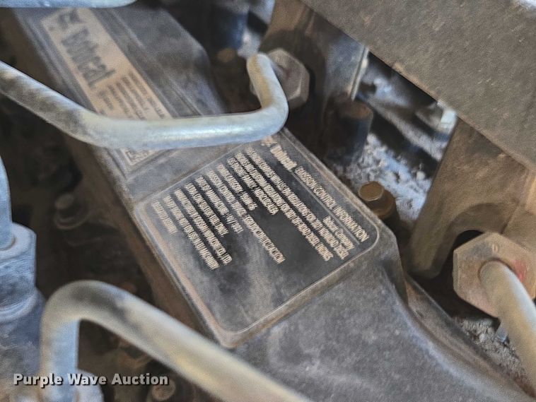 image for item DE2193 2022 Bobcat S76 skid steer loader