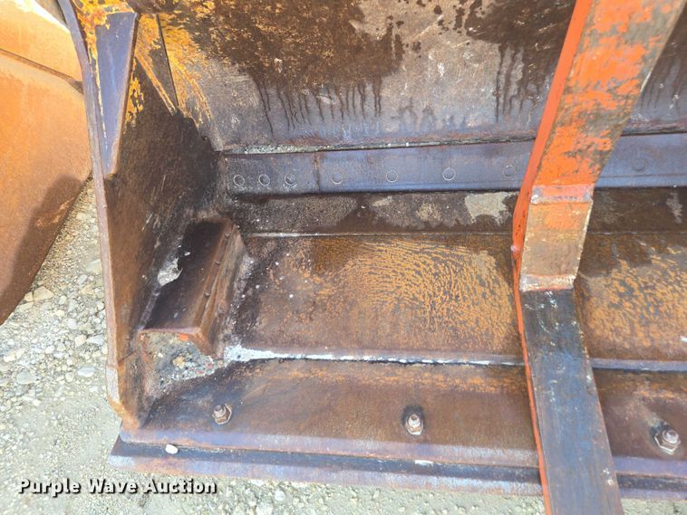 image for item DE2202 JRB 344J four-in-one wheel loader bucket