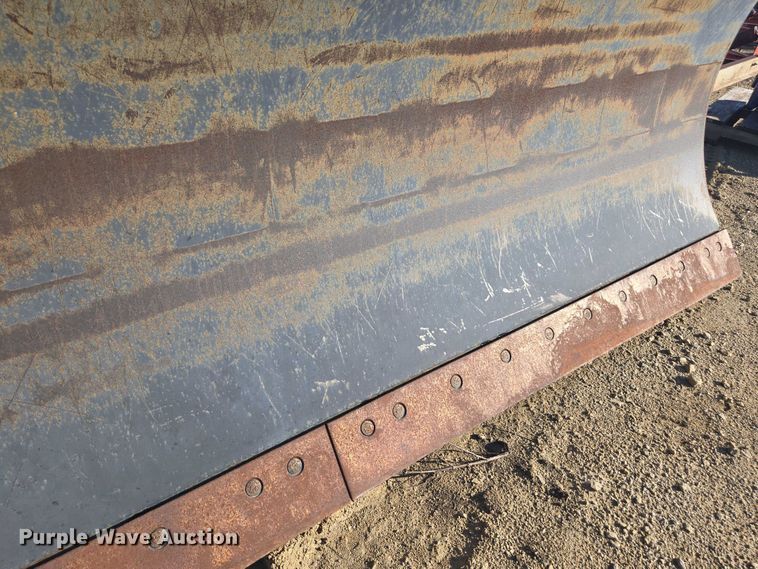 image for item DE2203 Caterpillar 416B blade