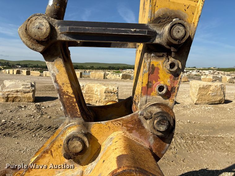 image for item DE2206 2006 Komatsu PC308USLC-3 excavator