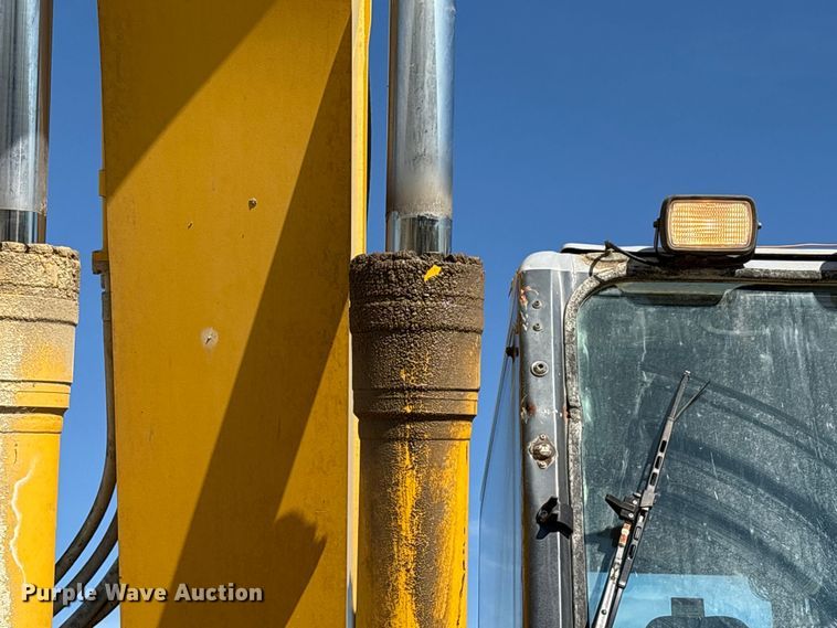 image for item DE2206 2006 Komatsu PC308USLC-3 excavator