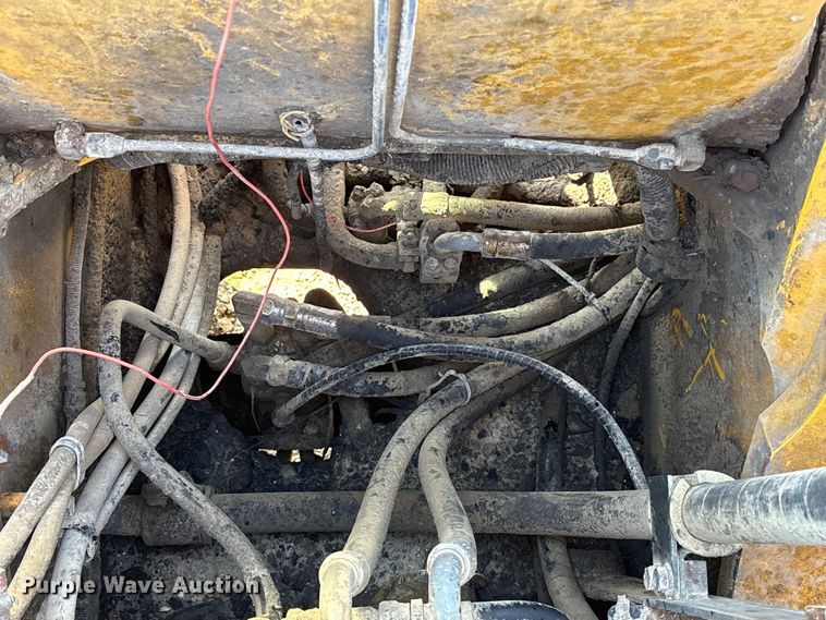 image for item DE2206 2006 Komatsu PC308USLC-3 excavator