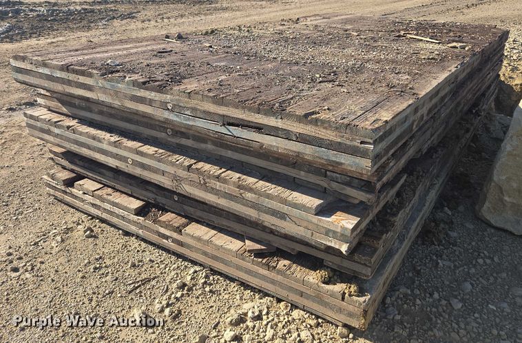 image for item DE2207 (5) crane mats