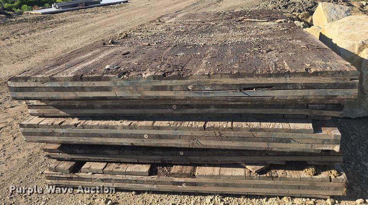 image for item DE2207 (5) crane mats