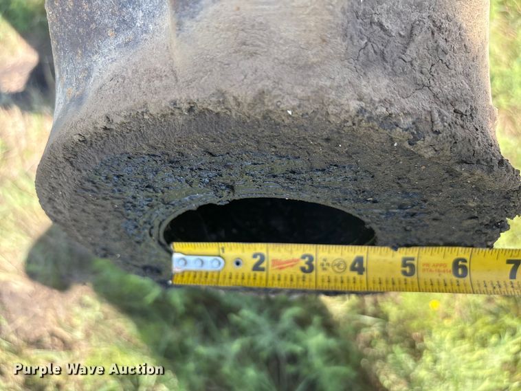 image for item DE2209 2006 John Deere 450C LC excavator