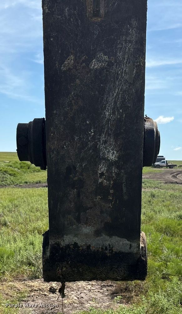 image for item DE2209 2006 John Deere 450C LC excavator