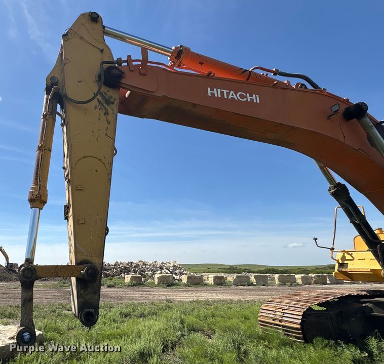 image for item DE2209 2006 John Deere 450C LC excavator