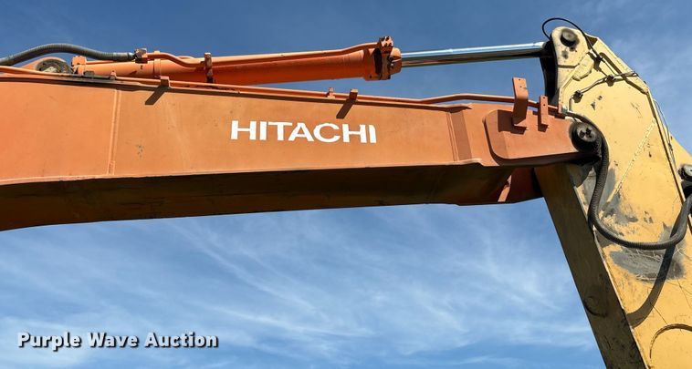 image for item DE2209 2006 John Deere 450C LC excavator