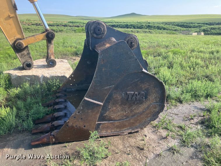 image for item DE2209 2006 John Deere 450C LC excavator