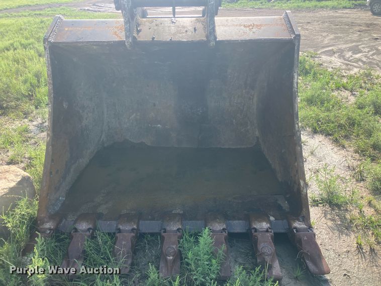 image for item DE2209 2006 John Deere 450C LC excavator