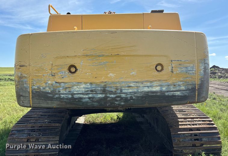 image for item DE2209 2006 John Deere 450C LC excavator