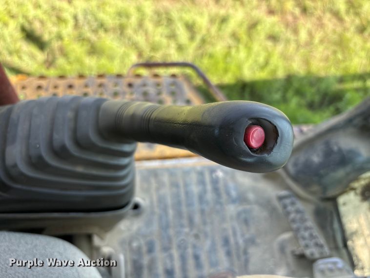 image for item DE2209 2006 John Deere 450C LC excavator