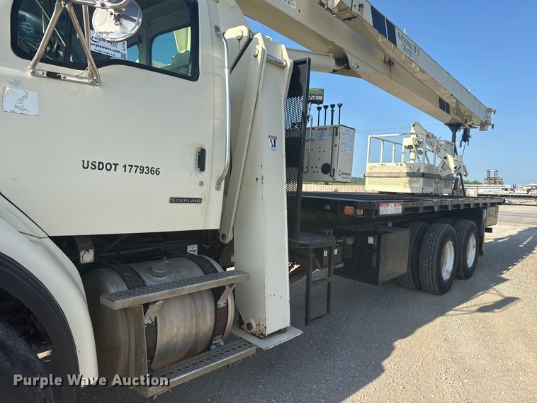 image for item DJ7754 2007 Sterling L-Line crane truck