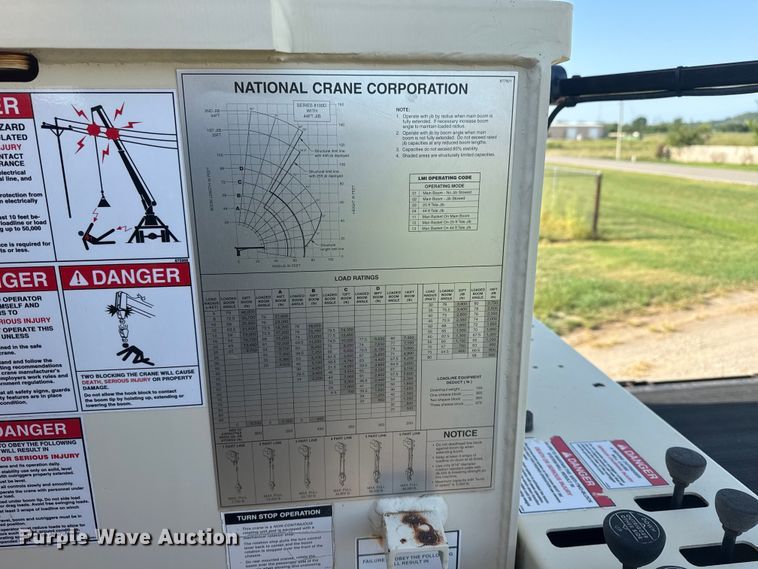 image for item DJ7754 2007 Sterling L-Line crane truck