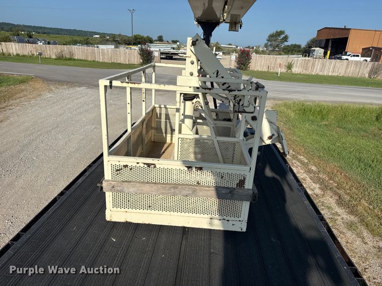 image for item DJ7754 2007 Sterling L-Line crane truck