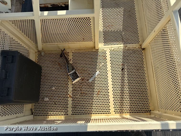 image for item DJ7754 2007 Sterling L-Line crane truck