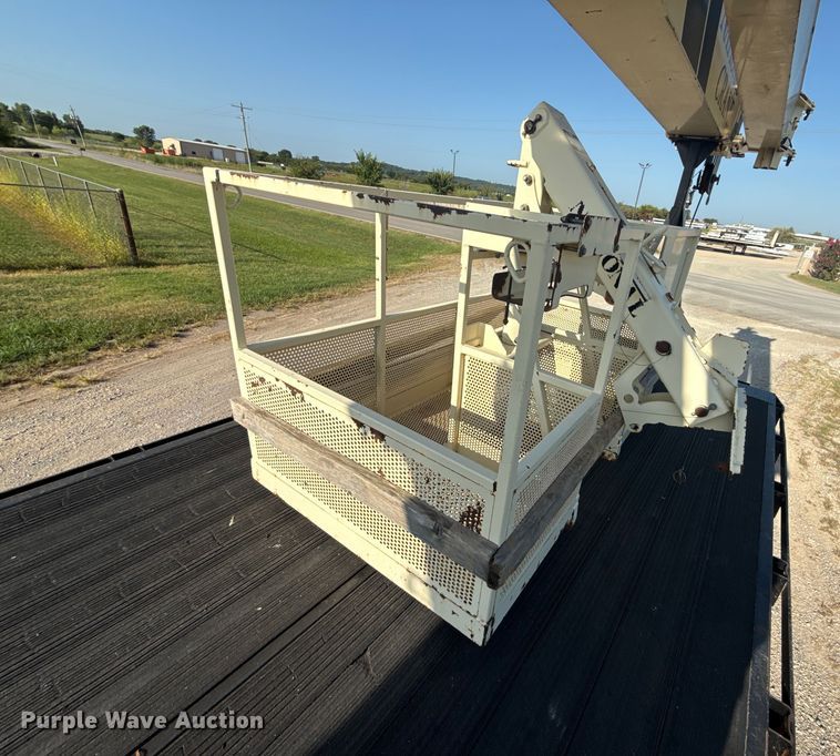 image for item DJ7754 2007 Sterling L-Line crane truck