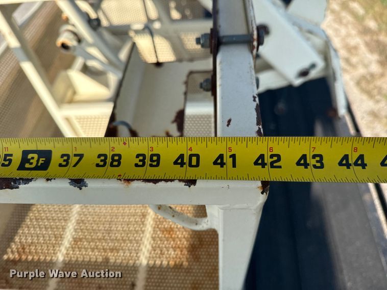 image for item DJ7754 2007 Sterling L-Line crane truck