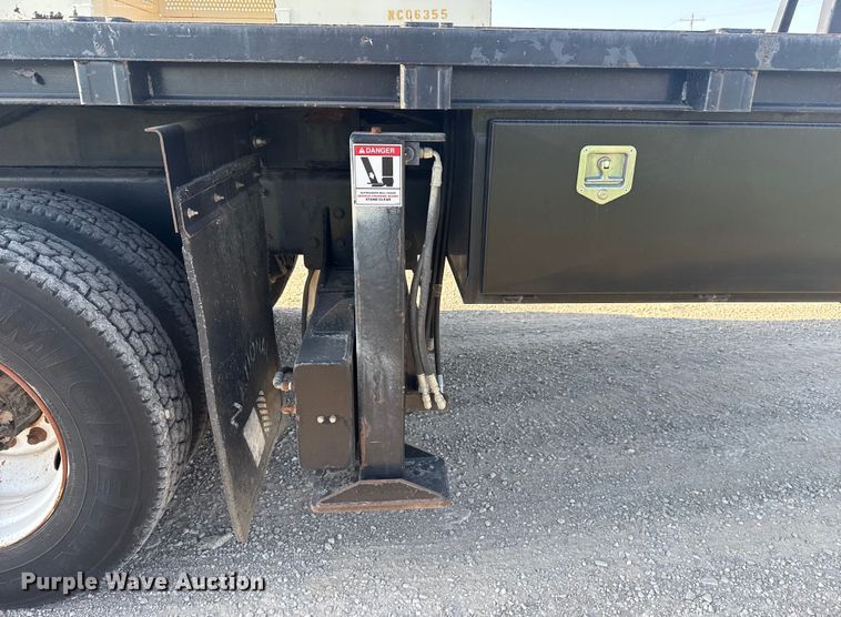 image for item DJ7754 2007 Sterling L-Line crane truck