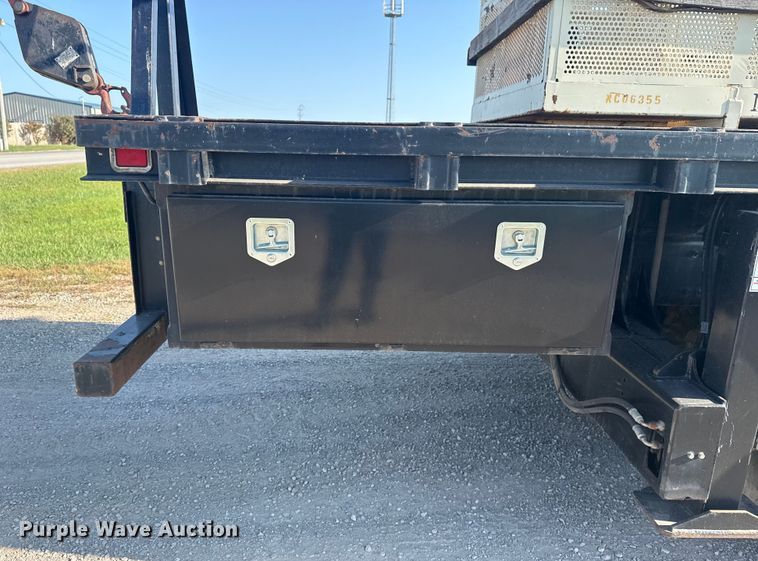 image for item DJ7754 2007 Sterling L-Line crane truck