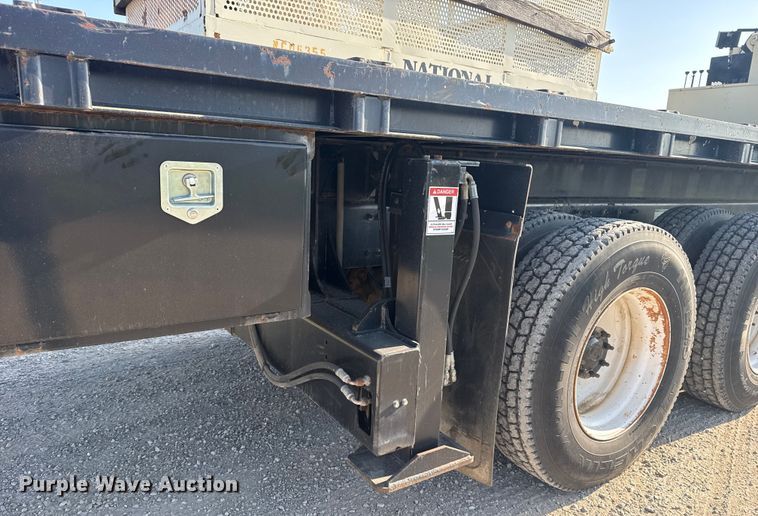 image for item DJ7754 2007 Sterling L-Line crane truck