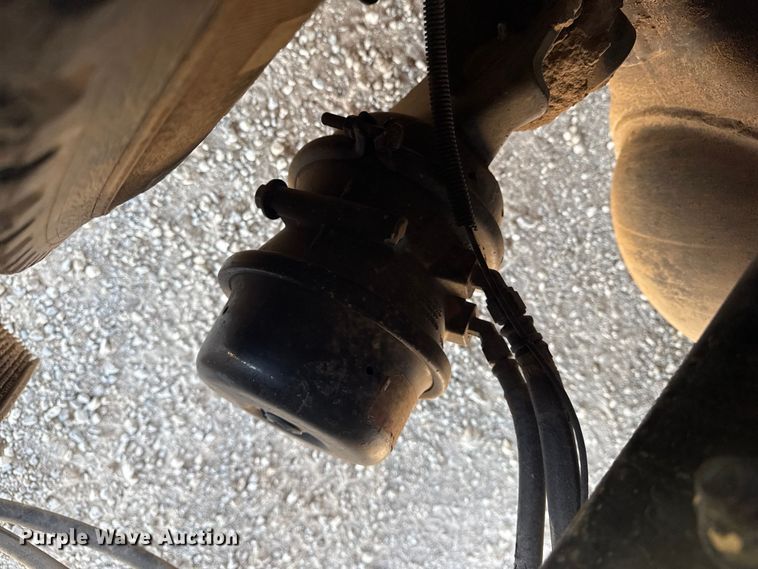 image for item DJ7754 2007 Sterling L-Line crane truck