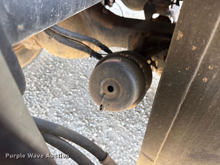 image for item DJ7754 2007 Sterling L-Line crane truck