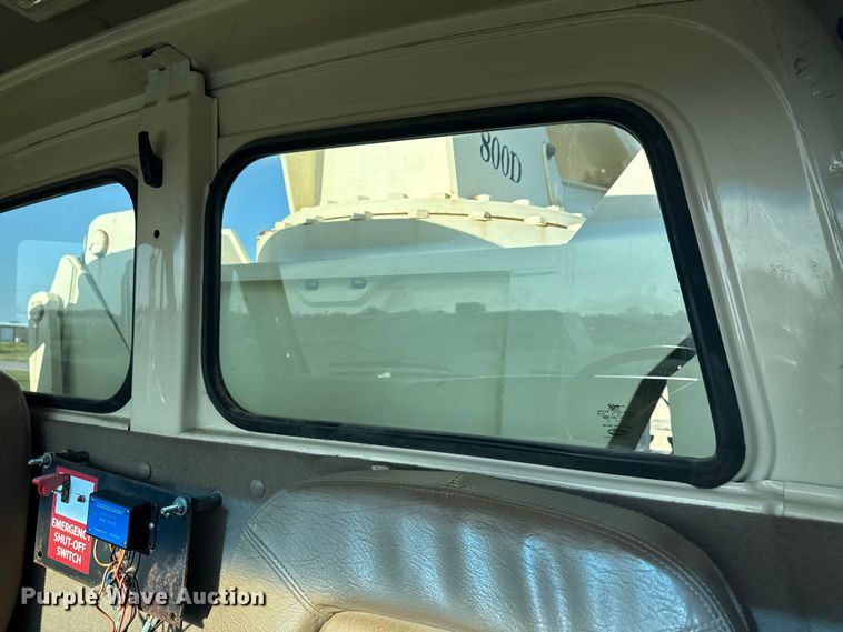 image for item DJ7754 2007 Sterling L-Line crane truck