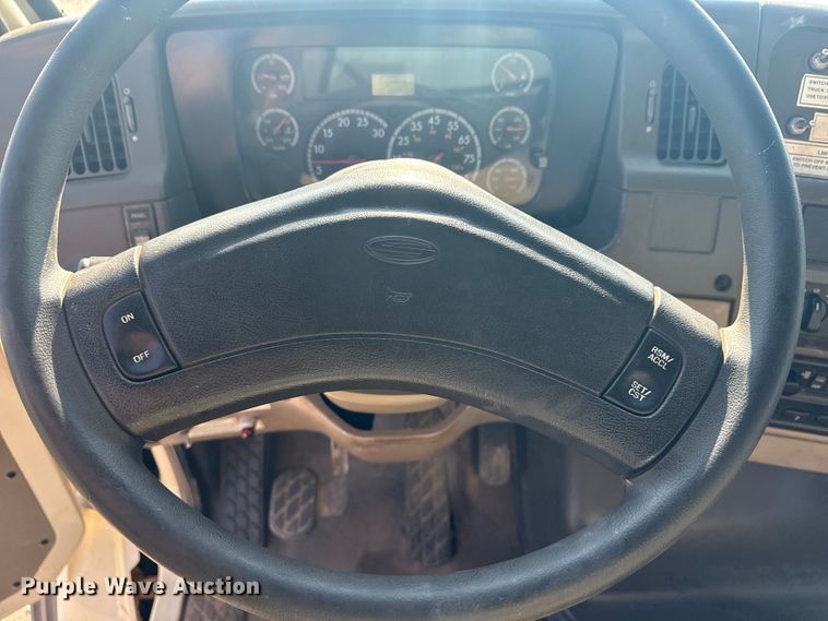 image for item DJ7754 2007 Sterling L-Line crane truck