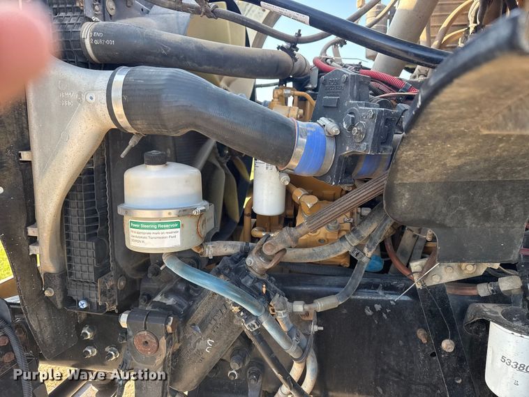 image for item DJ7754 2007 Sterling L-Line crane truck