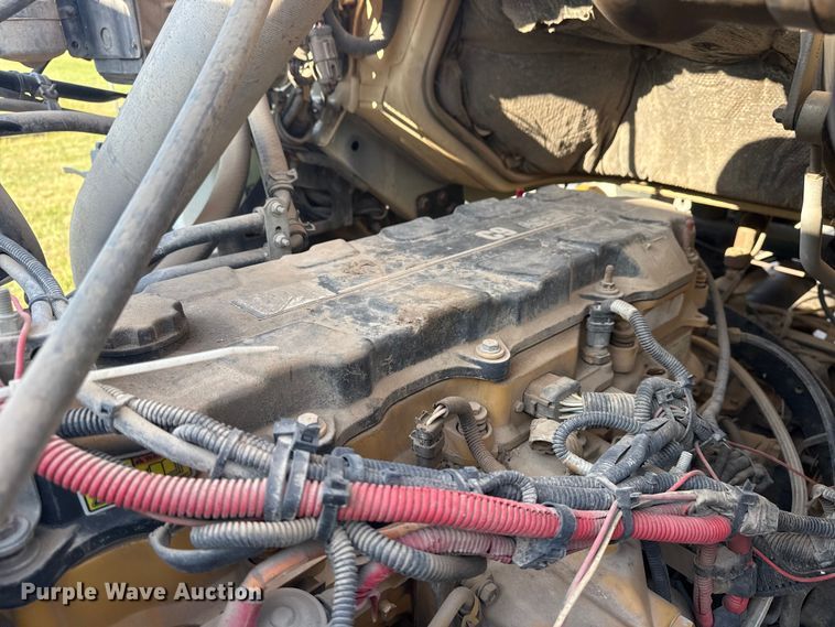 image for item DJ7754 2007 Sterling L-Line crane truck