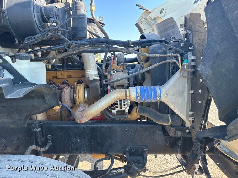 image for item DJ7754 2007 Sterling L-Line crane truck