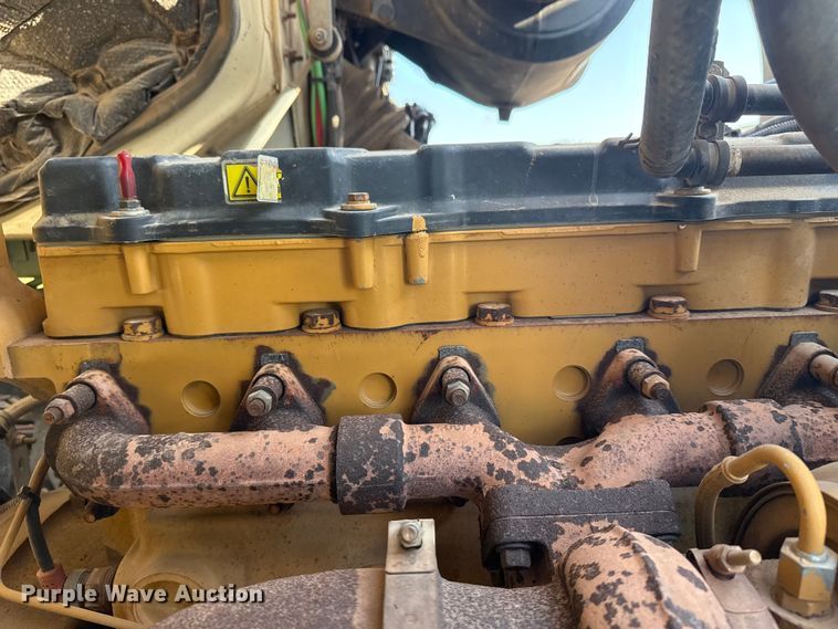 image for item DJ7754 2007 Sterling L-Line crane truck