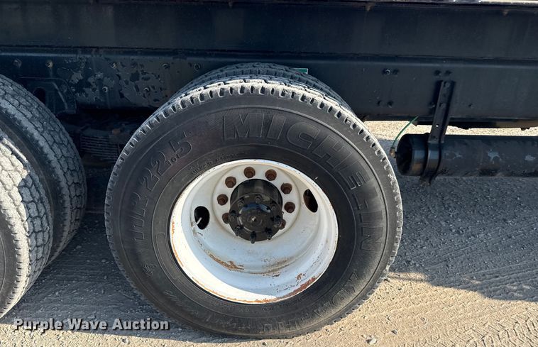 image for item DJ7754 2007 Sterling L-Line crane truck