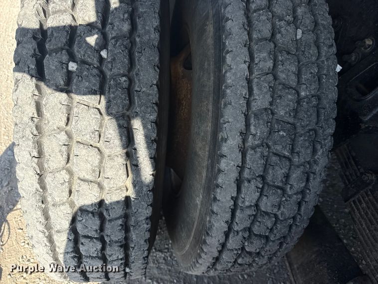 image for item DJ7754 2007 Sterling L-Line crane truck