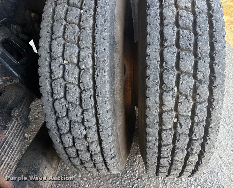 image for item DJ7754 2007 Sterling L-Line crane truck