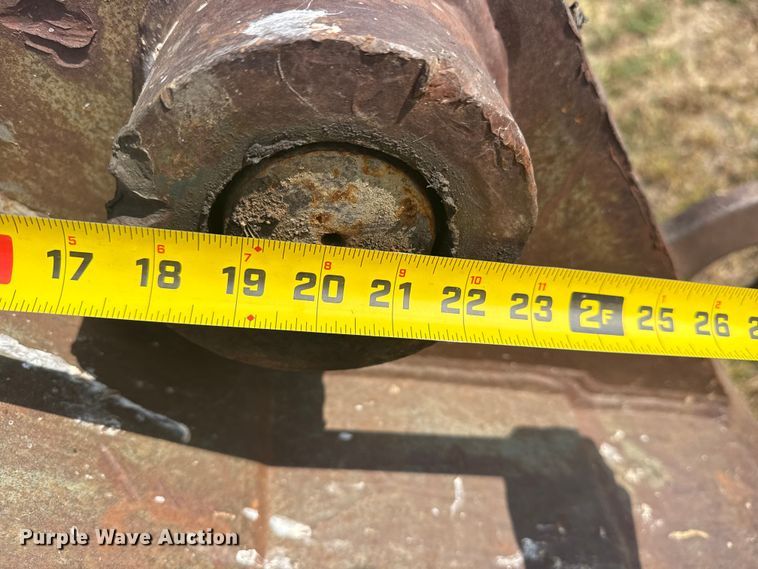 image for item DJ7764 Esco excavator bucket