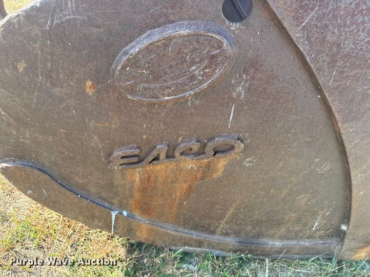 image for item DJ7764 Esco excavator bucket