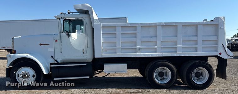 image for item DJ7771 1989 International F-9370 dump truck