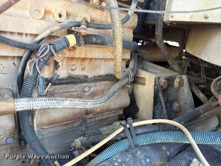 image for item DJ7771 1989 International F-9370 dump truck