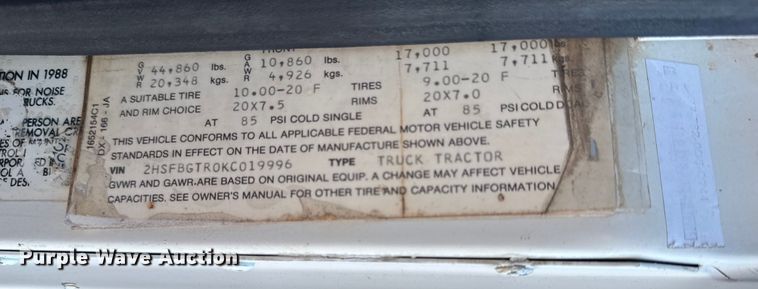 image for item DJ7771 1989 International F-9370 dump truck