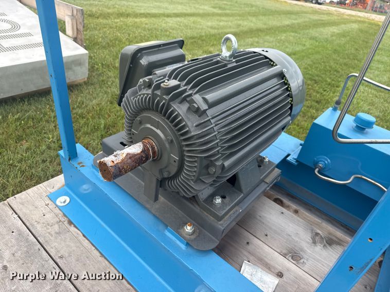 image for item DJ7777 Fluitron Y7-7 hydrogen compressor  