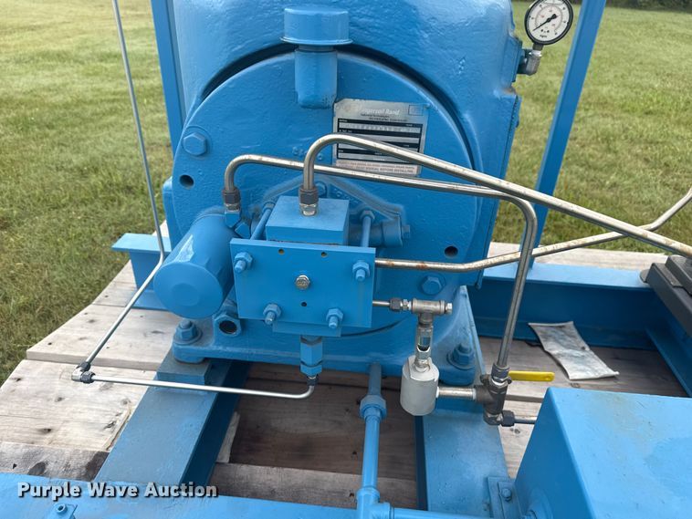 image for item DJ7777 Fluitron Y7-7 hydrogen compressor  