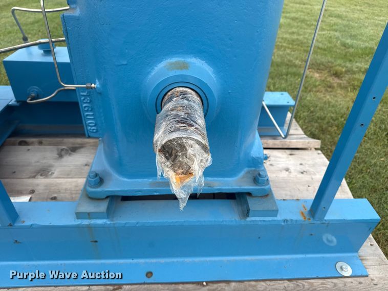 image for item DJ7777 Fluitron Y7-7 hydrogen compressor  