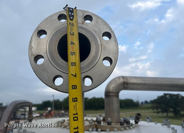 image for item DJ7777 Fluitron Y7-7 hydrogen compressor  