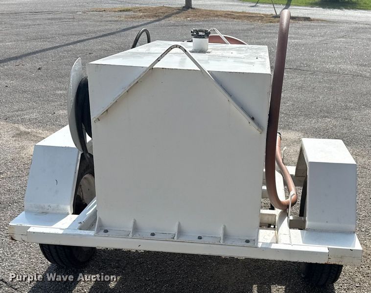 image for item DJ7811 E-Z Drill Cure sprayer trailer