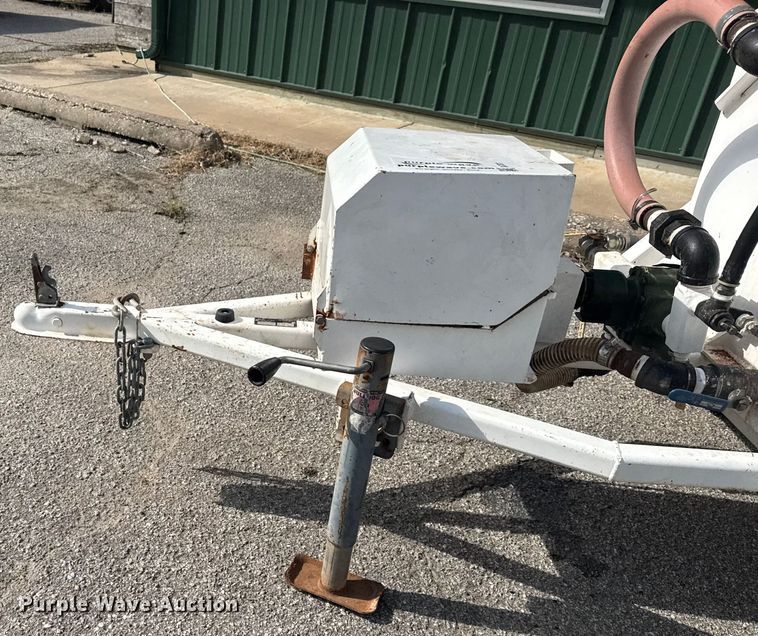 image for item DJ7811 E-Z Drill Cure sprayer trailer